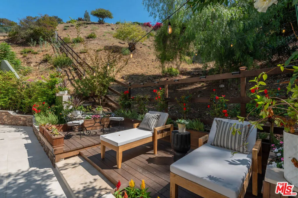 2468 Coldwater Canyon Drive, Beverly Hills, California 90210 home-pic-34